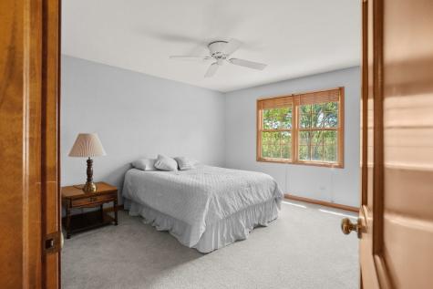 27W225 Ash Court Winfield IL 60190