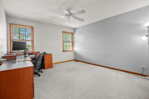 27W225 Ash Court Winfield IL 60190
