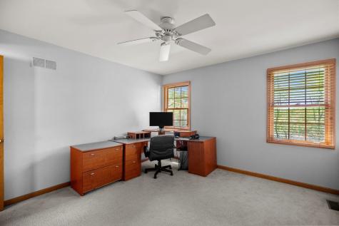 27W225 Ash Court Winfield IL 60190