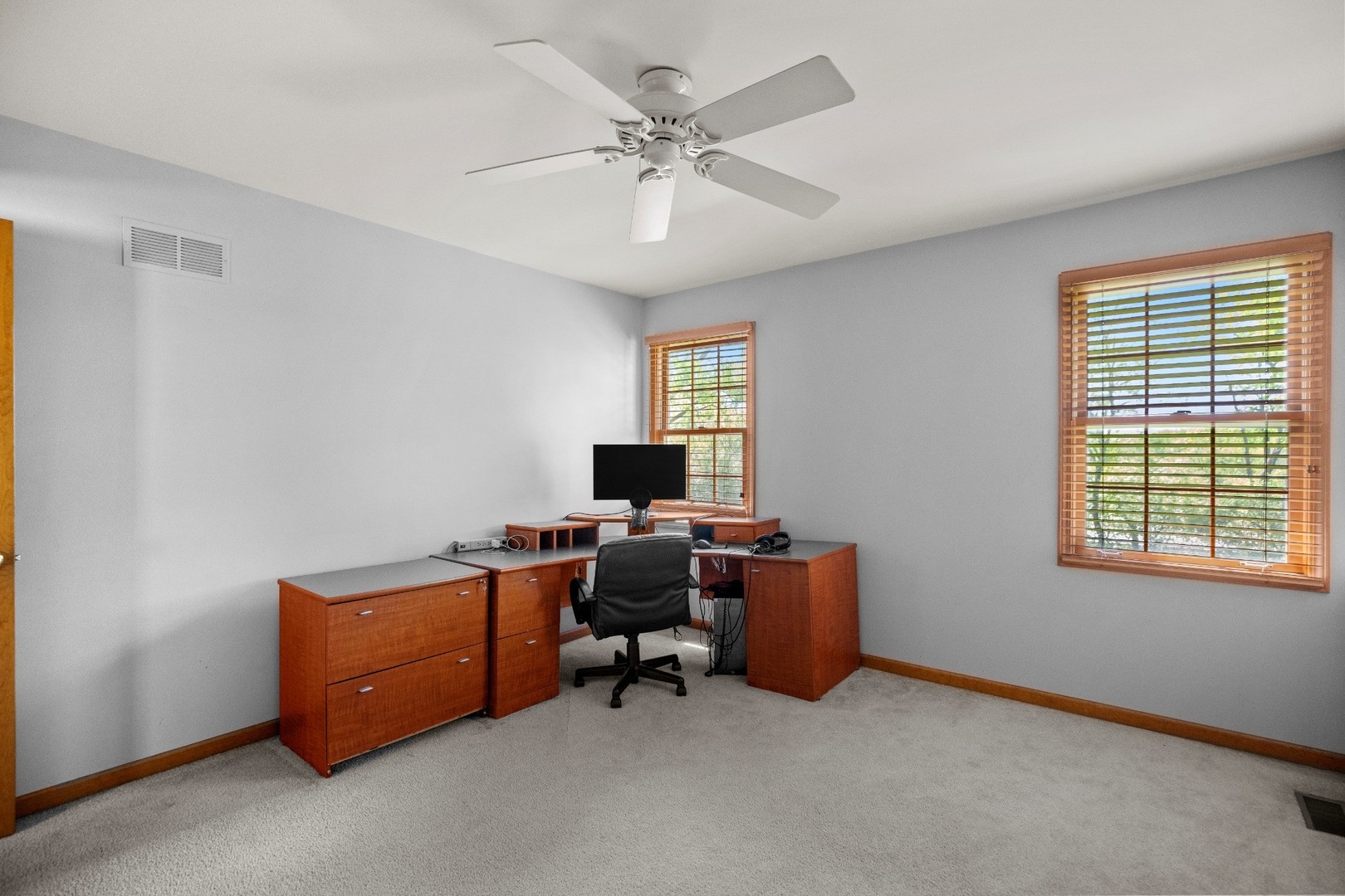 27W225 Ash Court Winfield IL 60190