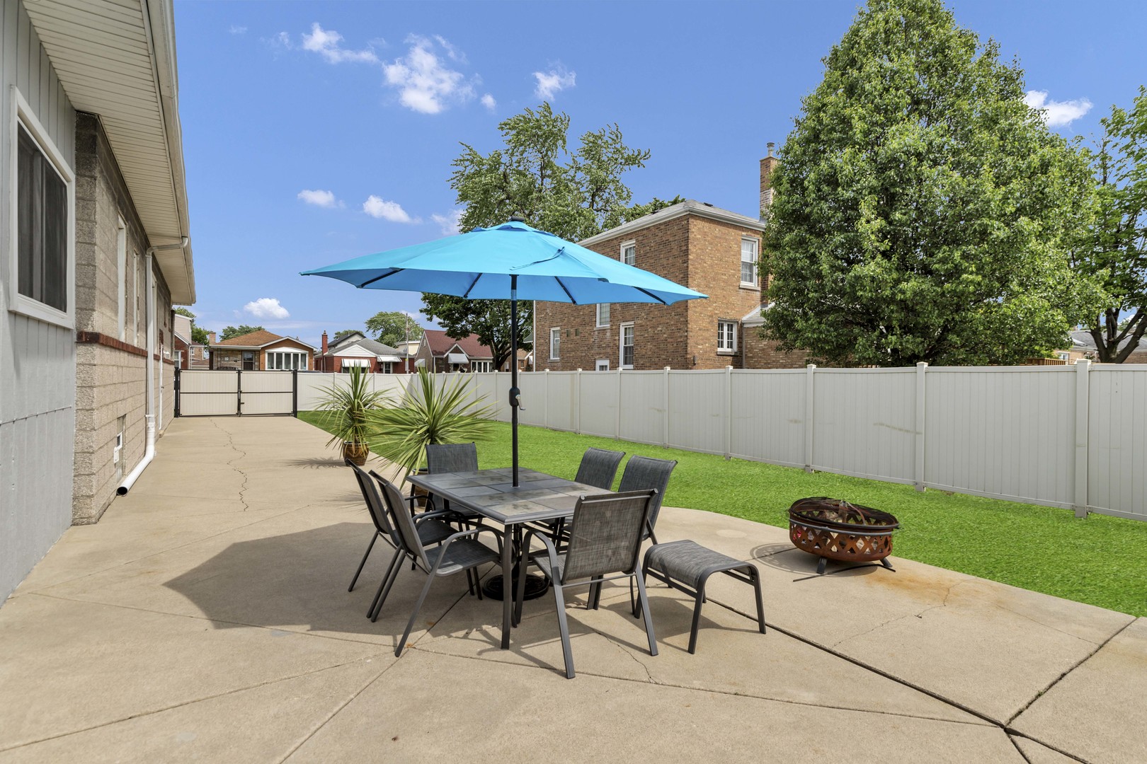 5412 South Natoma Avenue S Chicago IL 60638