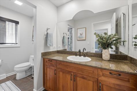 1311 Carlisle Place Deerfield IL 60015