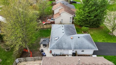 710 Redwood Court Genoa IL 60135