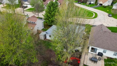 710 Redwood Court Genoa IL 60135