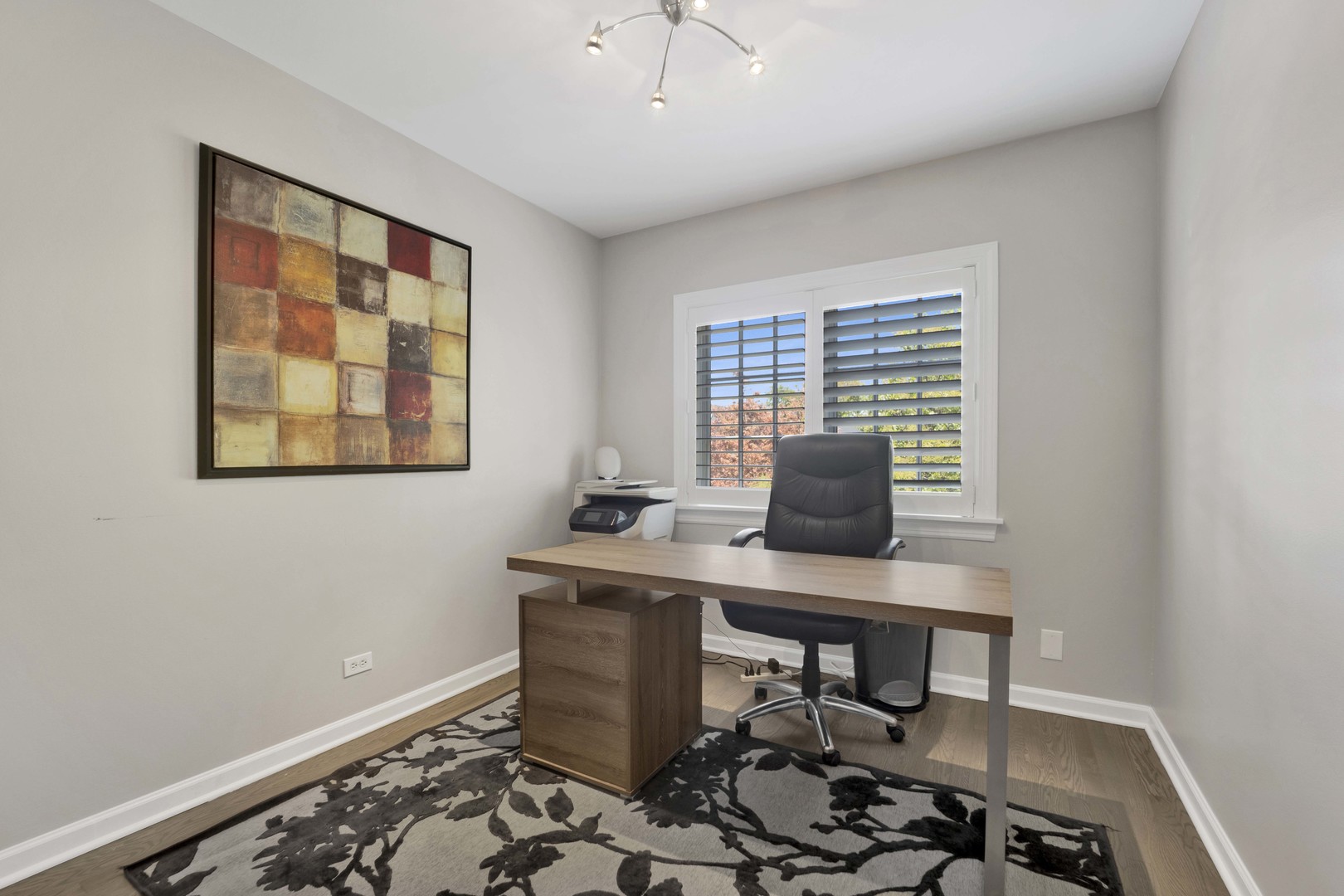 828 South Bell Avenue Chicago IL 60612