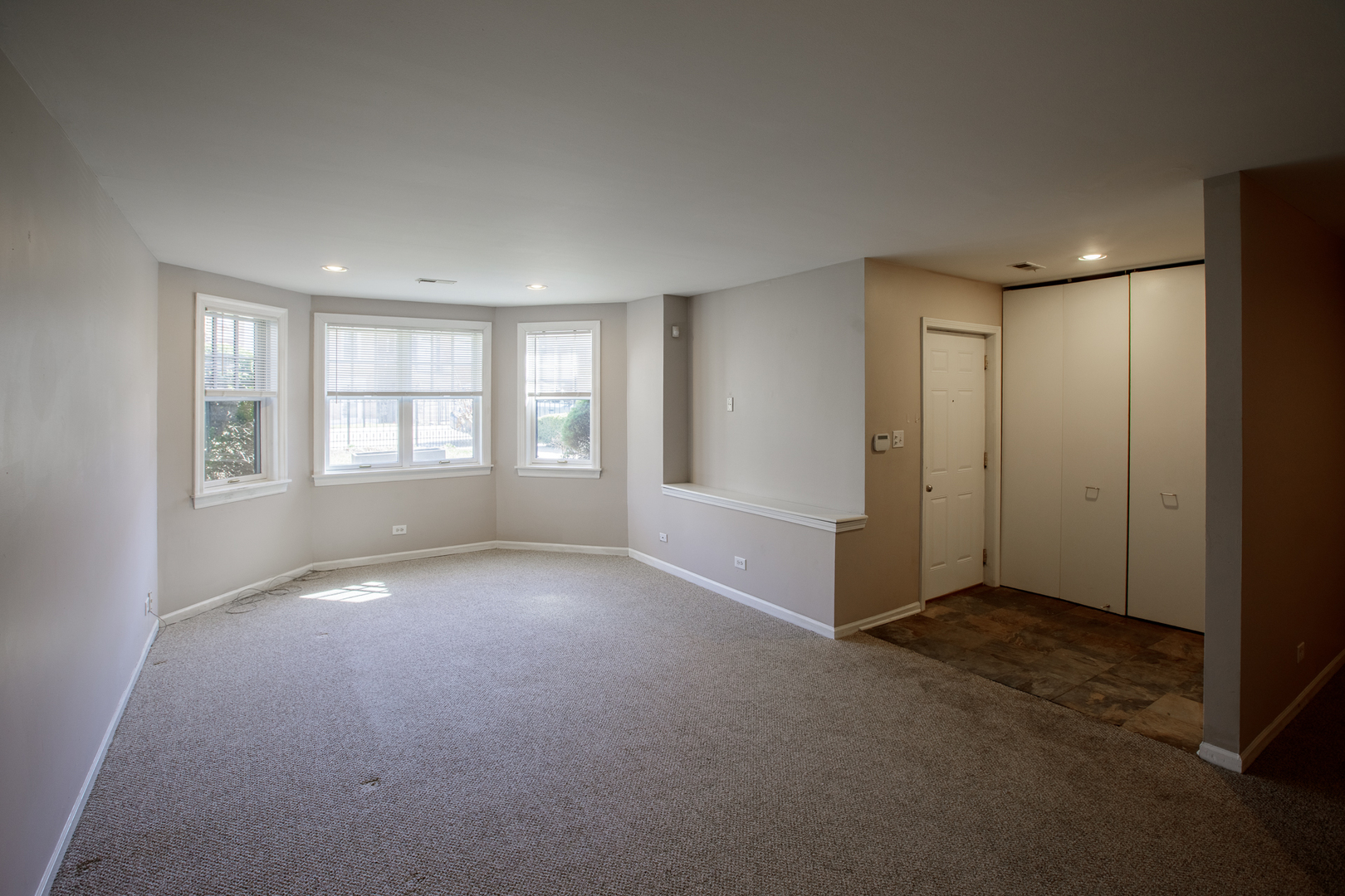 828 South Bell Avenue Chicago IL 60612