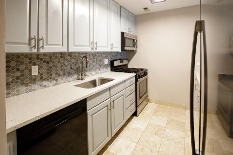 828 South Bell Avenue Chicago IL 60612