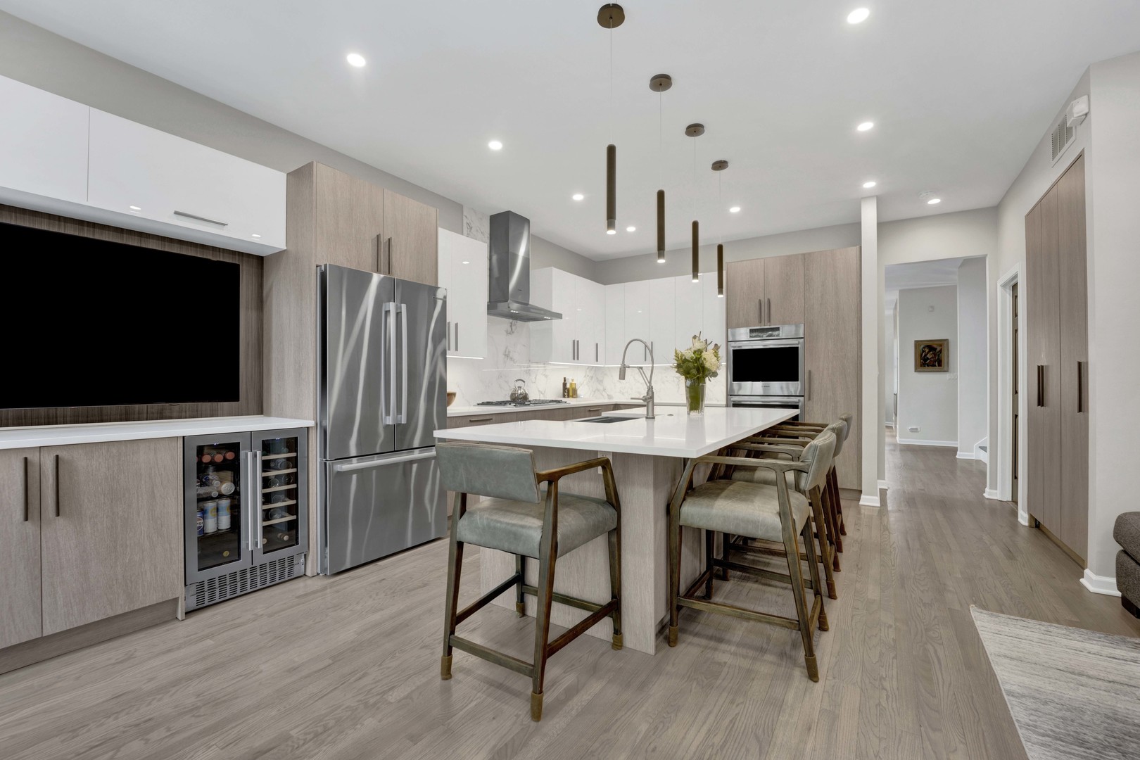 828 South Bell Avenue Chicago IL 60612