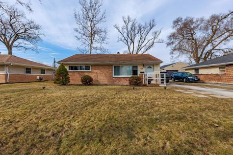 309 Blackhawk Drive Park Forest IL 60466
