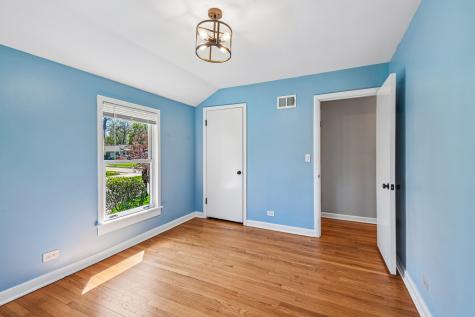 939 Westcliff Lane SE Deerfield IL 60015