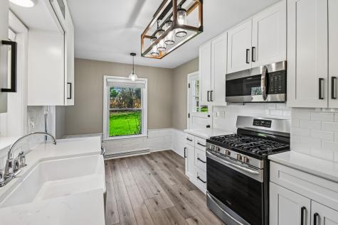 939 Westcliff Lane SE Deerfield IL 60015