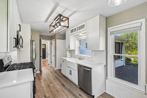 939 Westcliff Lane SE Deerfield IL 60015