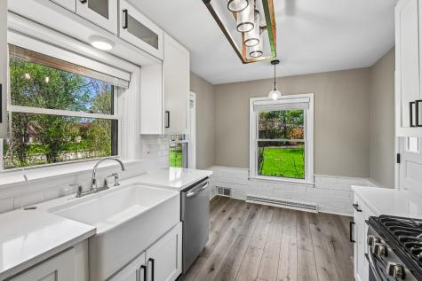939 Westcliff Lane SE Deerfield IL 60015