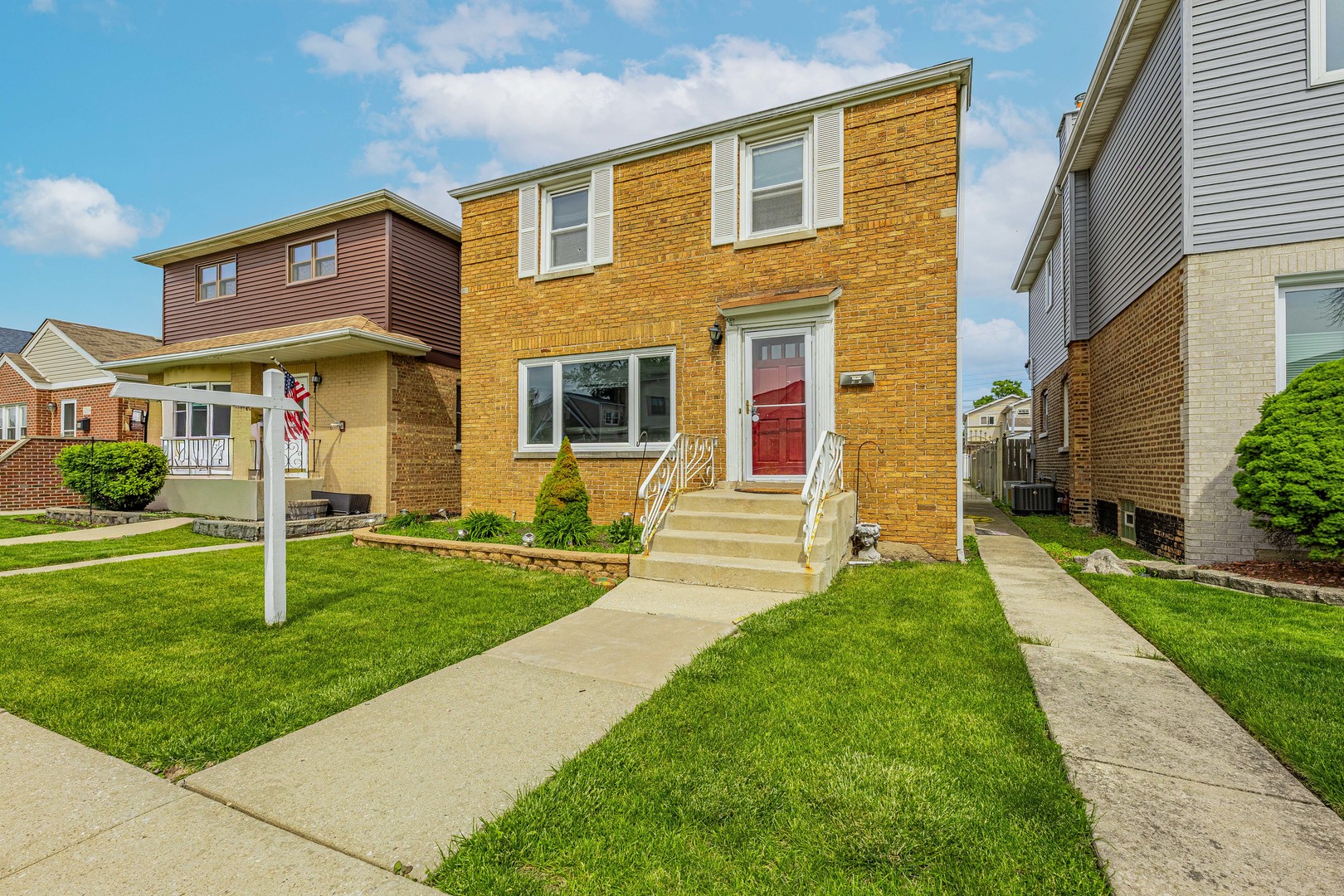 5227 South Neenah Avenue Chicago IL 60638