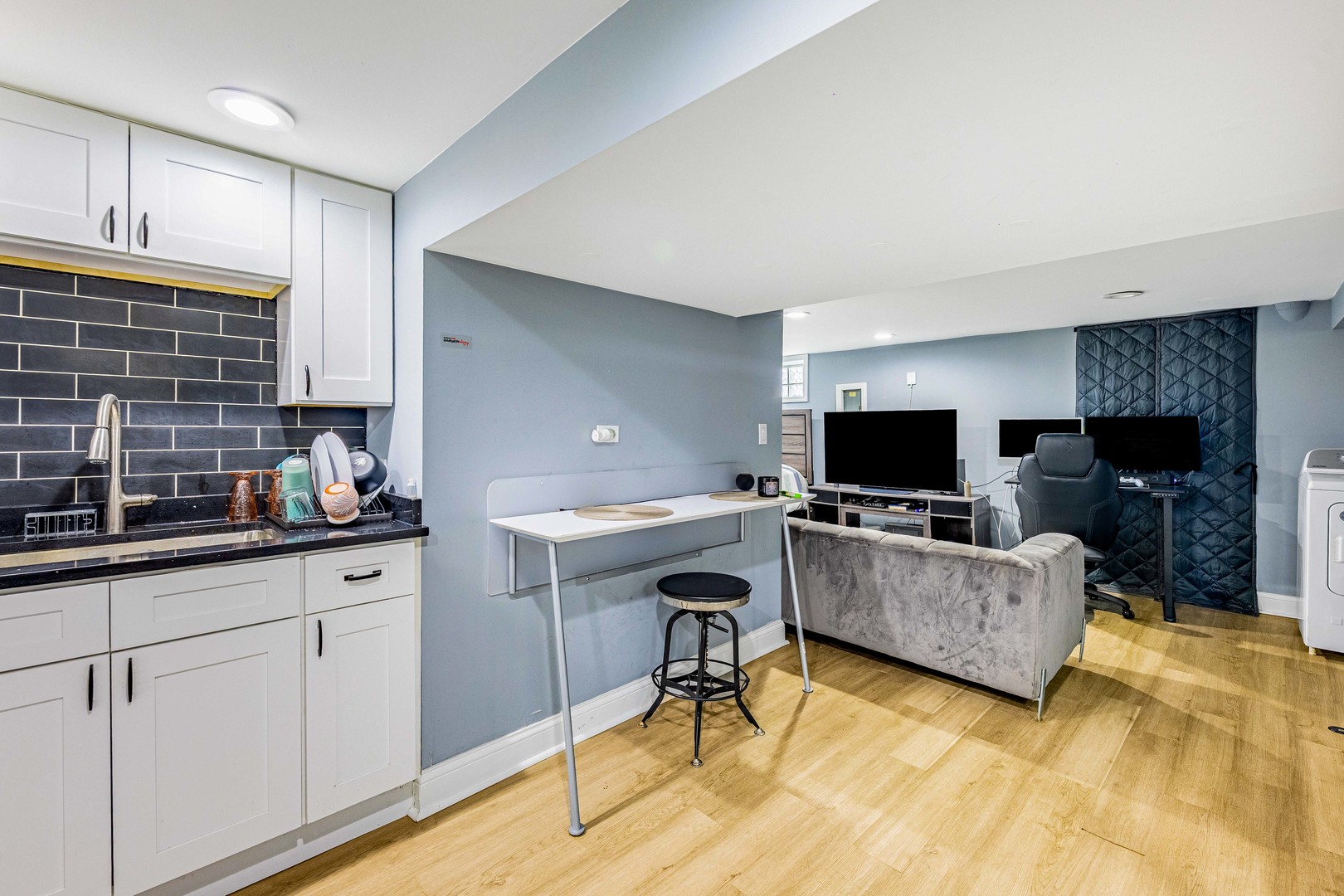 5227 South Neenah Avenue Chicago IL 60638