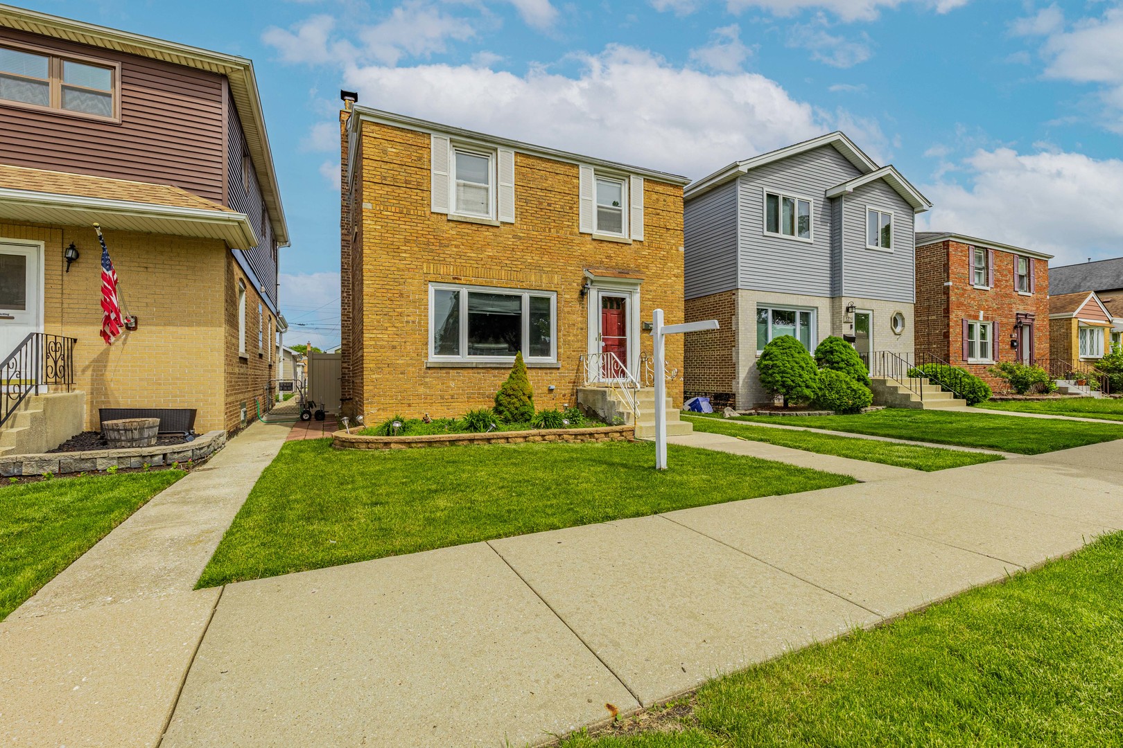 5227 South Neenah Avenue Chicago IL 60638