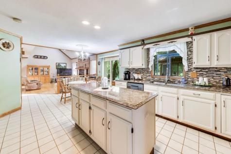 1120 Redwood Drive Algonquin IL 60102