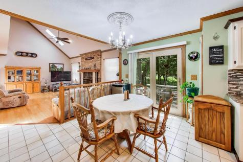 1120 Redwood Drive Algonquin IL 60102