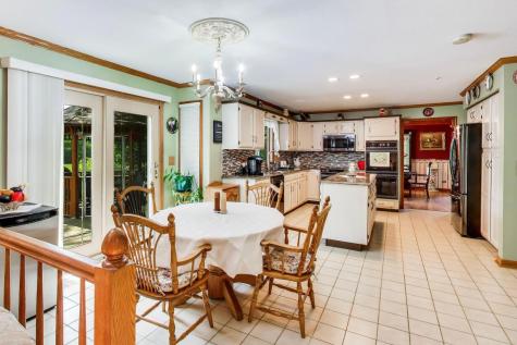 1120 Redwood Drive Algonquin IL 60102