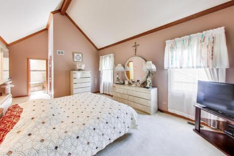1120 Redwood Drive Algonquin IL 60102