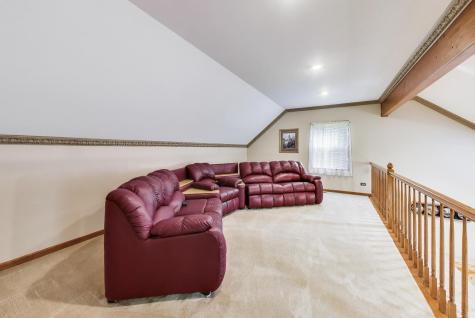 1120 Redwood Drive Algonquin IL 60102