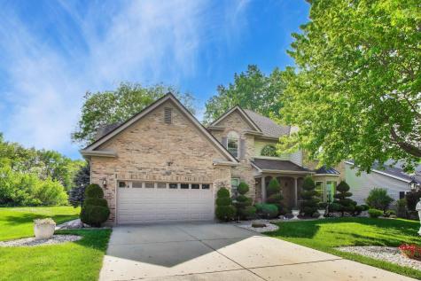 1120 Redwood Drive Algonquin IL 60102