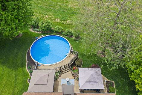 204 Dickens Trail Elgin IL 60120