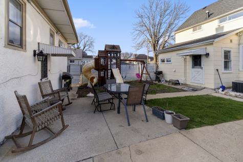 719 North 14th Avenue Melrose Park IL 60160