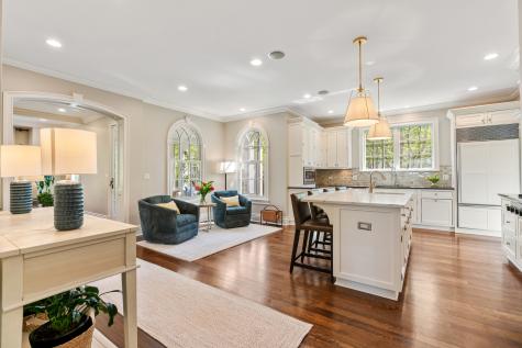 804 Greenwood Avenue Wilmette IL 60091