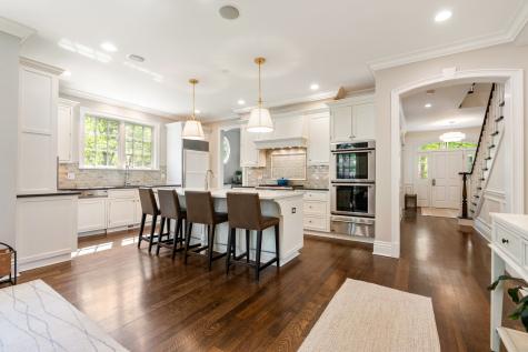 804 Greenwood Avenue Wilmette IL 60091