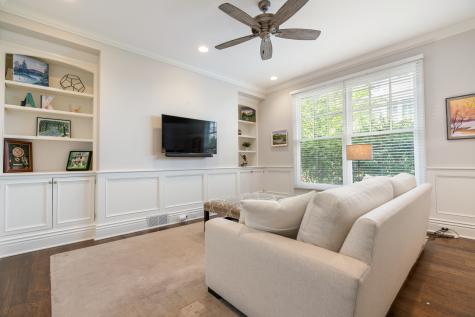 804 Greenwood Avenue Wilmette IL 60091