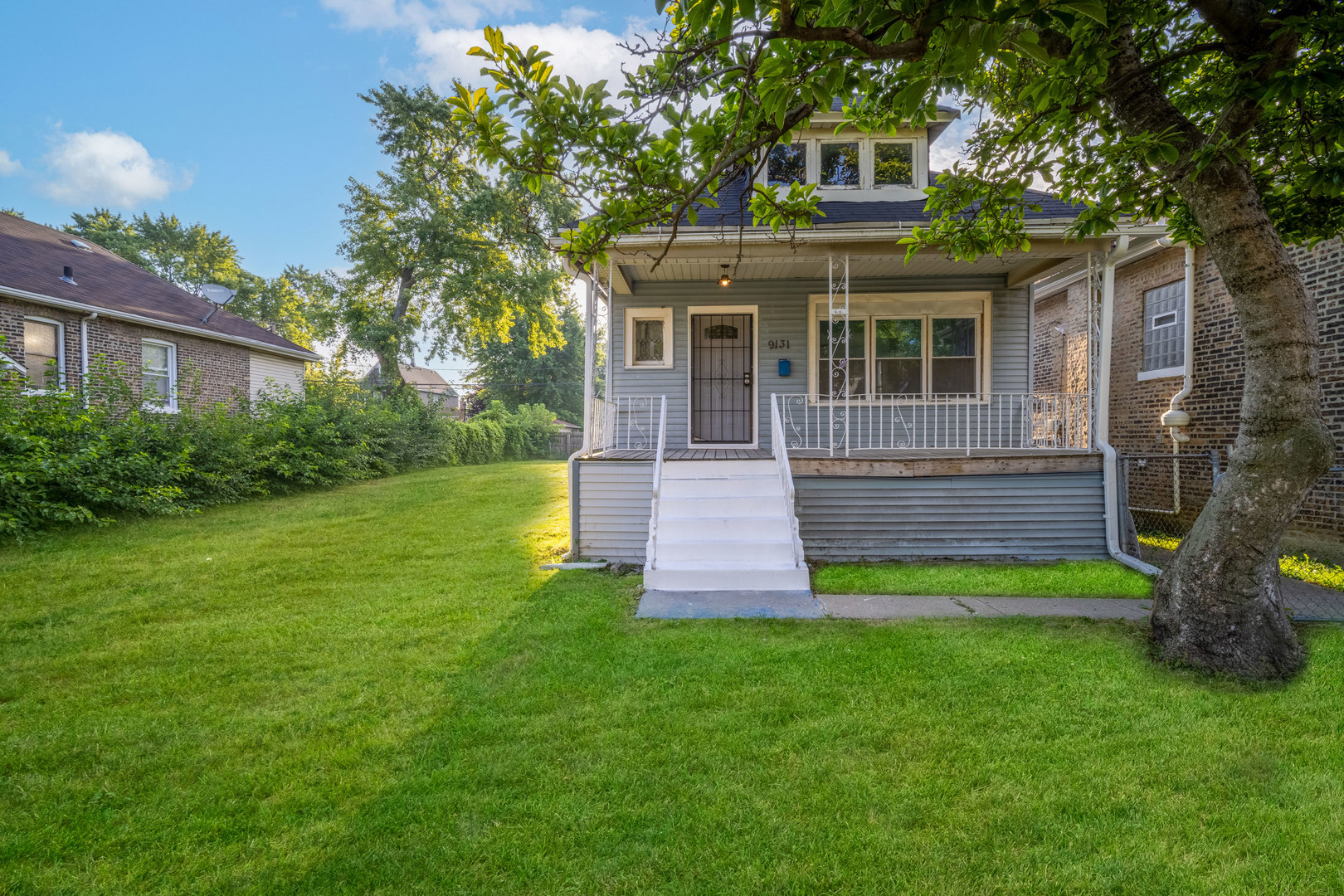 9131 South Blackstone Avenue Chicago IL 60619