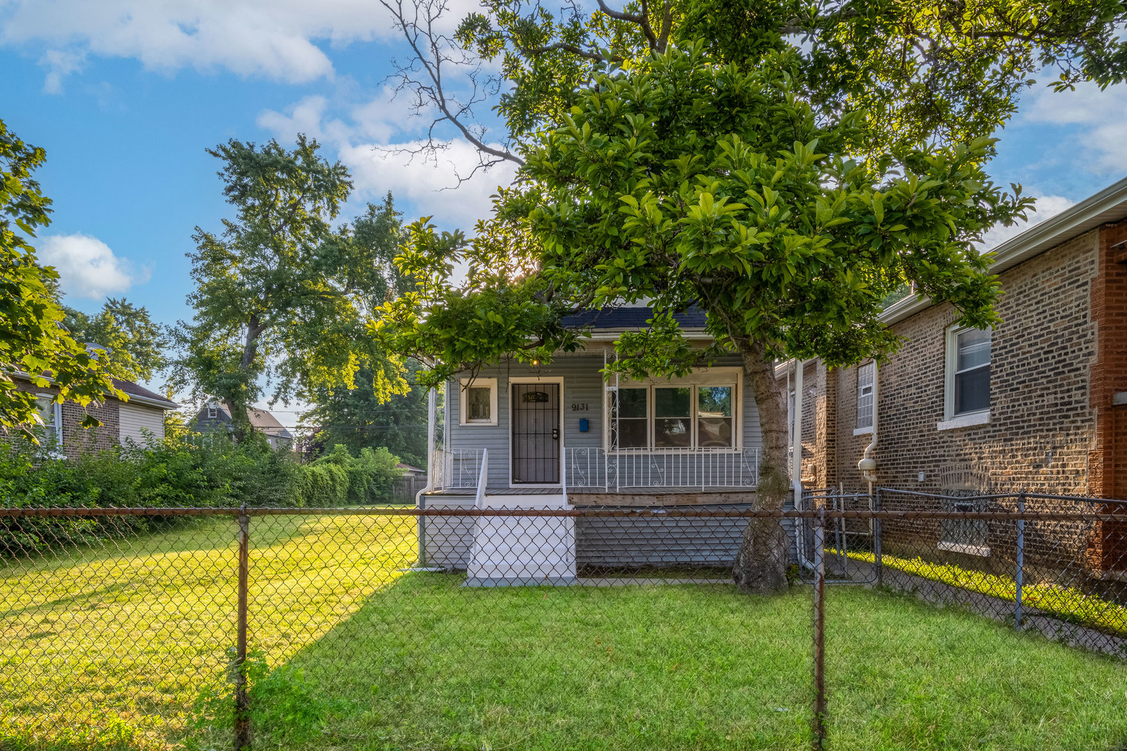 9131 South Blackstone Avenue Chicago IL 60619