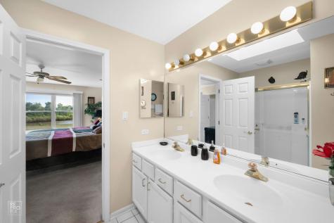 14 Corinth Court Tinley Park IL 60477