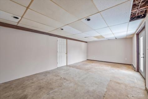 24251 West Bayview Road Antioch IL 60002