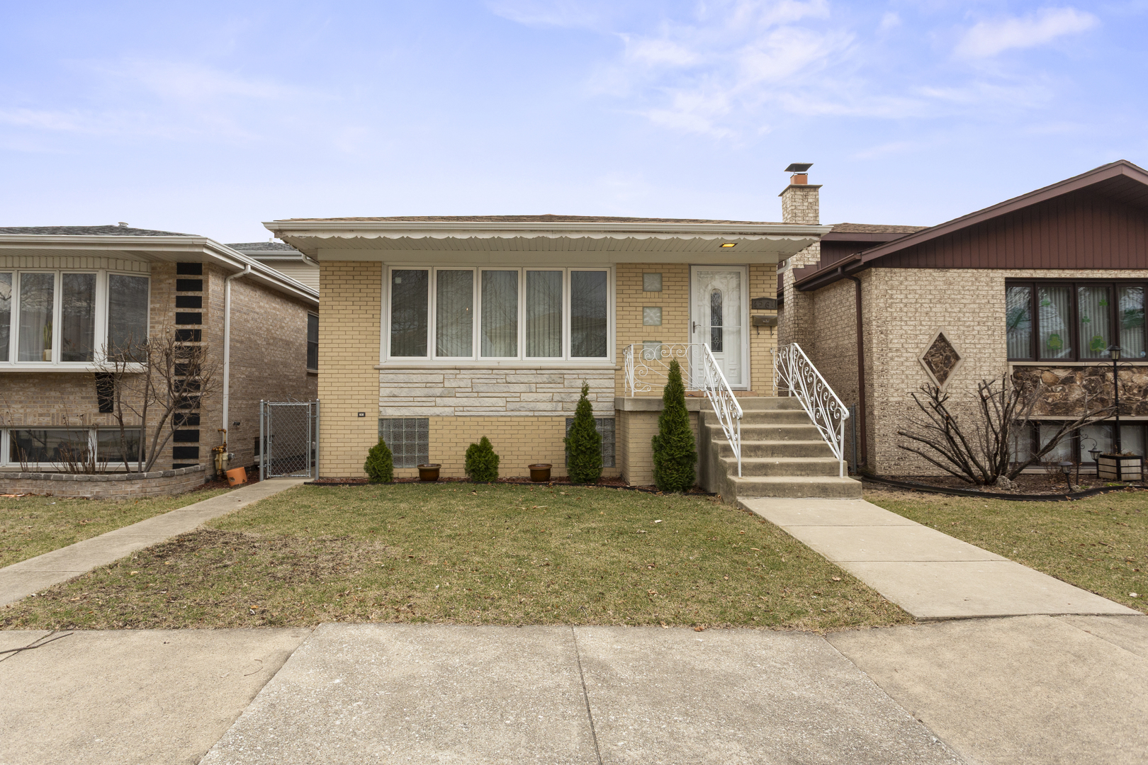 4567 North Merrimac Avenue Chicago IL 60630