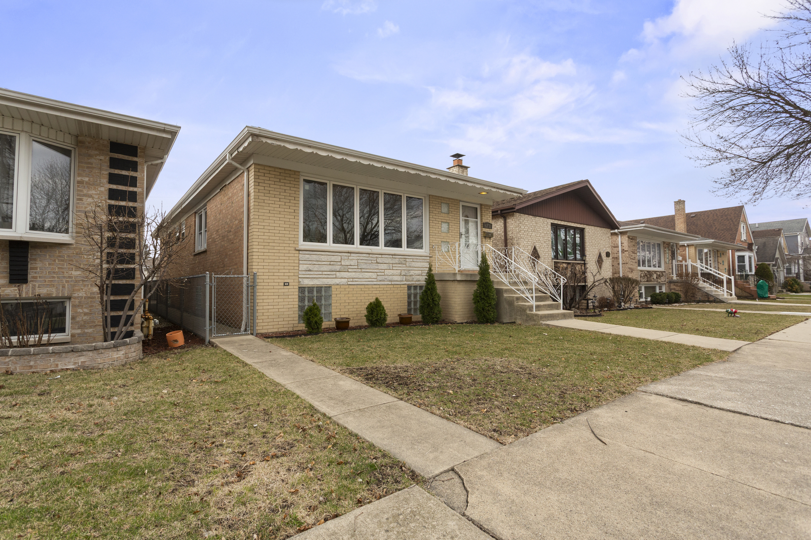 4567 North Merrimac Avenue Chicago IL 60630