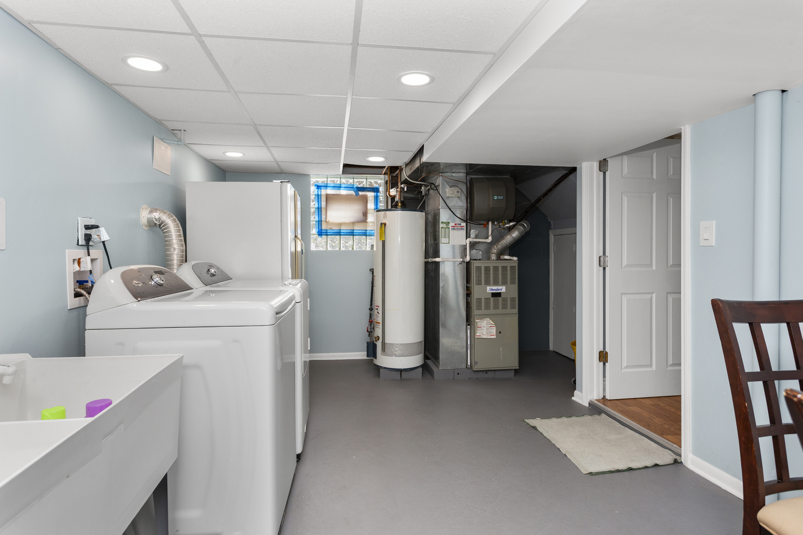 4567 North Merrimac Avenue Chicago IL 60630