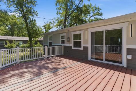 7307 East 1st Street Sun River Terrace IL 60964