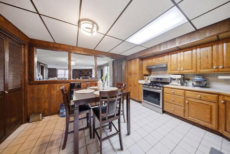 630 Jordan Avenue Romeoville IL 60446