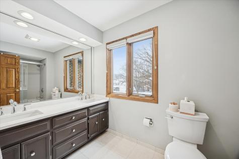 7612 Ridgewood Lane Burr Ridge IL 60527