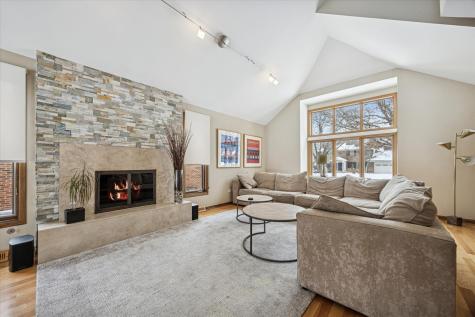 7612 Ridgewood Lane Burr Ridge IL 60527