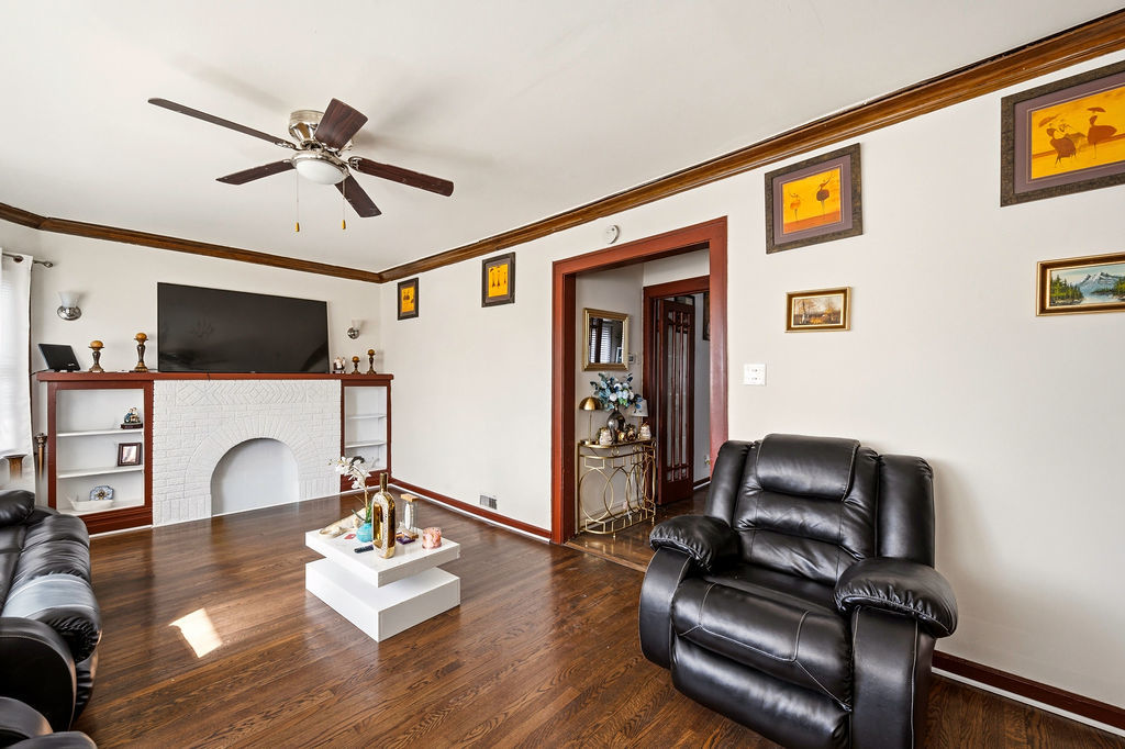 1018 West 115th Street Chicago IL 60643