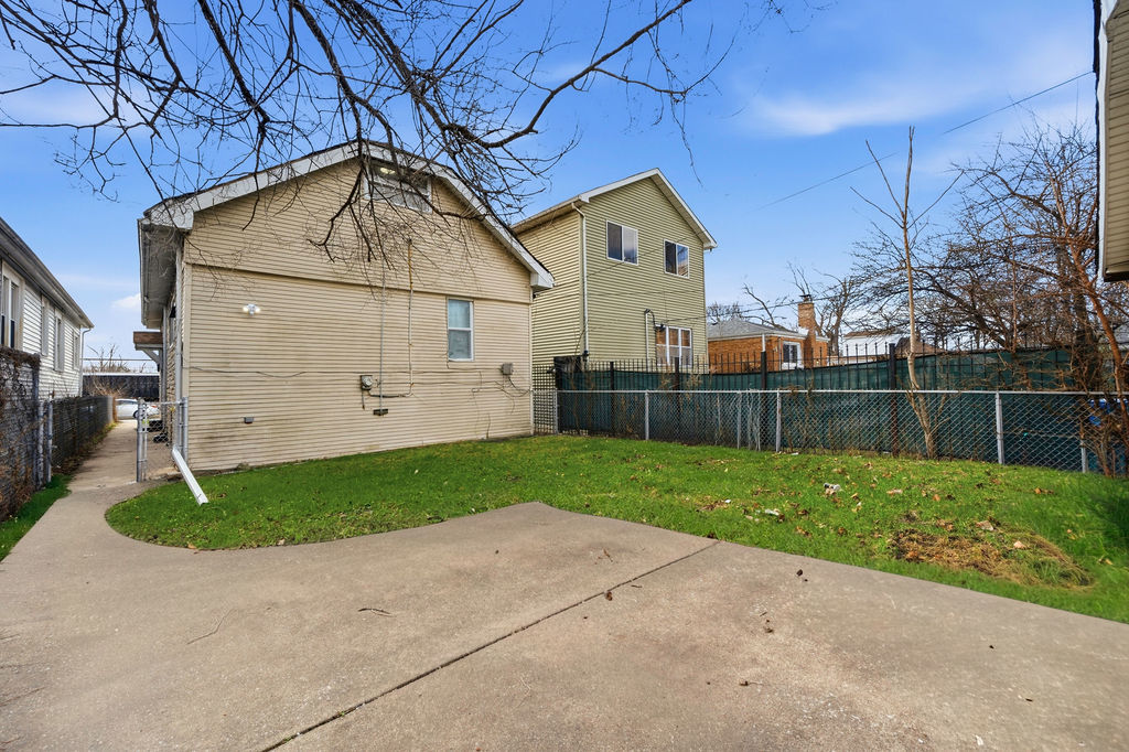 1018 West 115th Street Chicago IL 60643