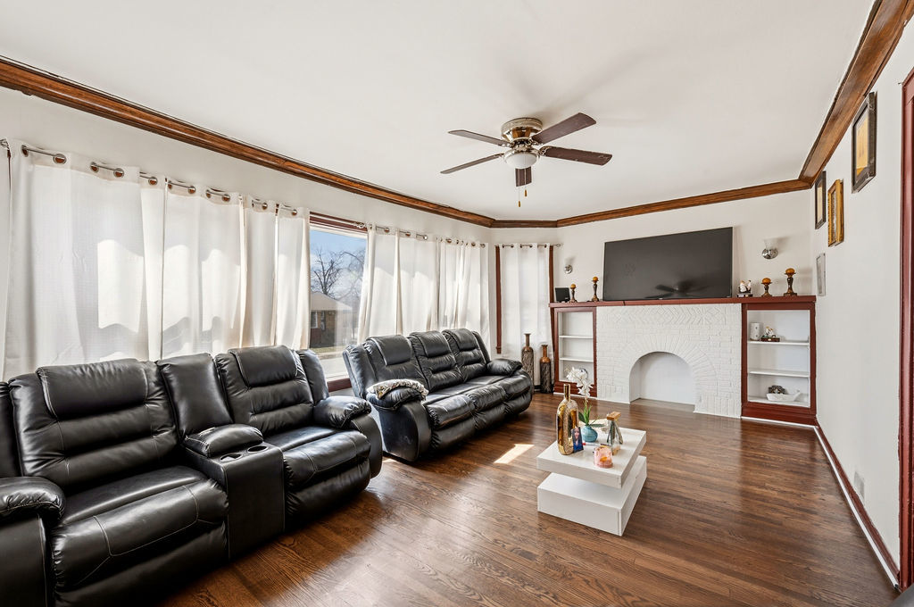 1018 West 115th Street Chicago IL 60643