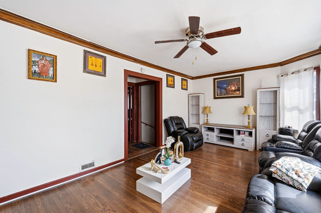 1018 West 115th Street Chicago IL 60643