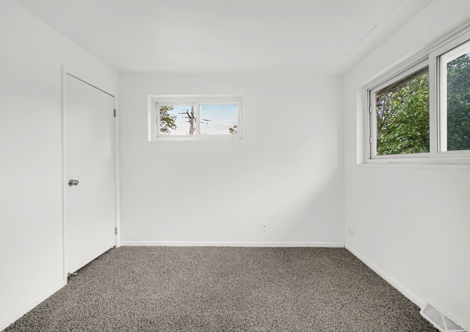 9457 Kenton Avenue Skokie IL 60076