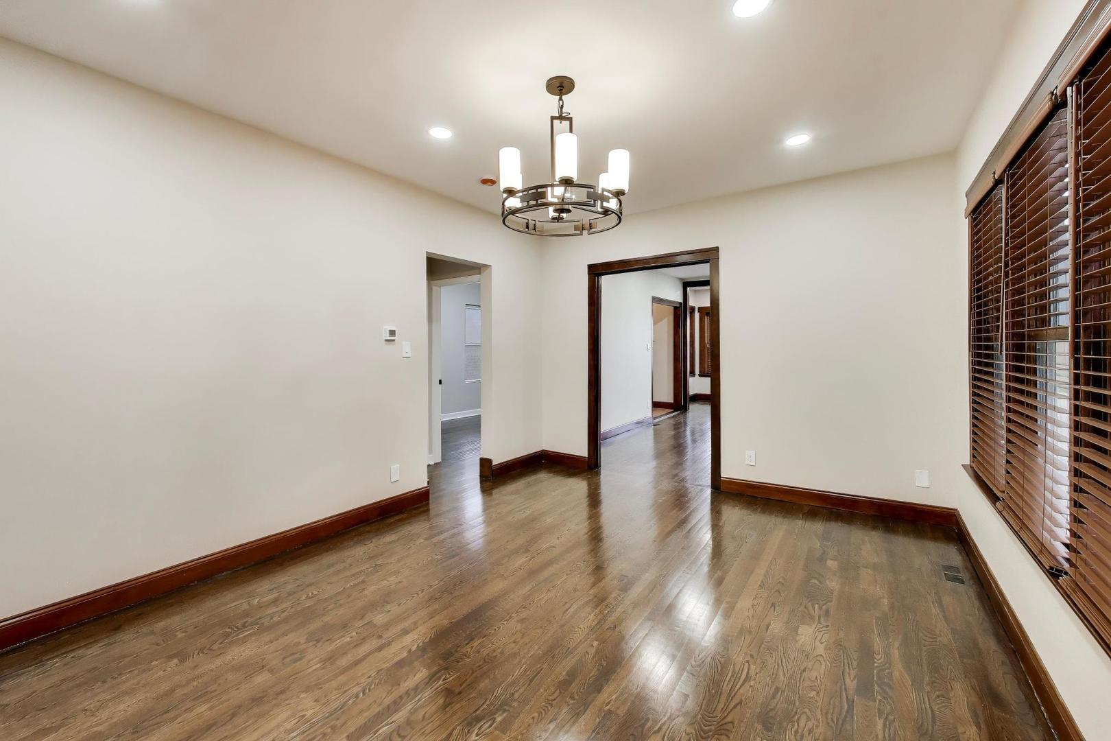 7818 South Merrill Avenue Chicago IL 60649