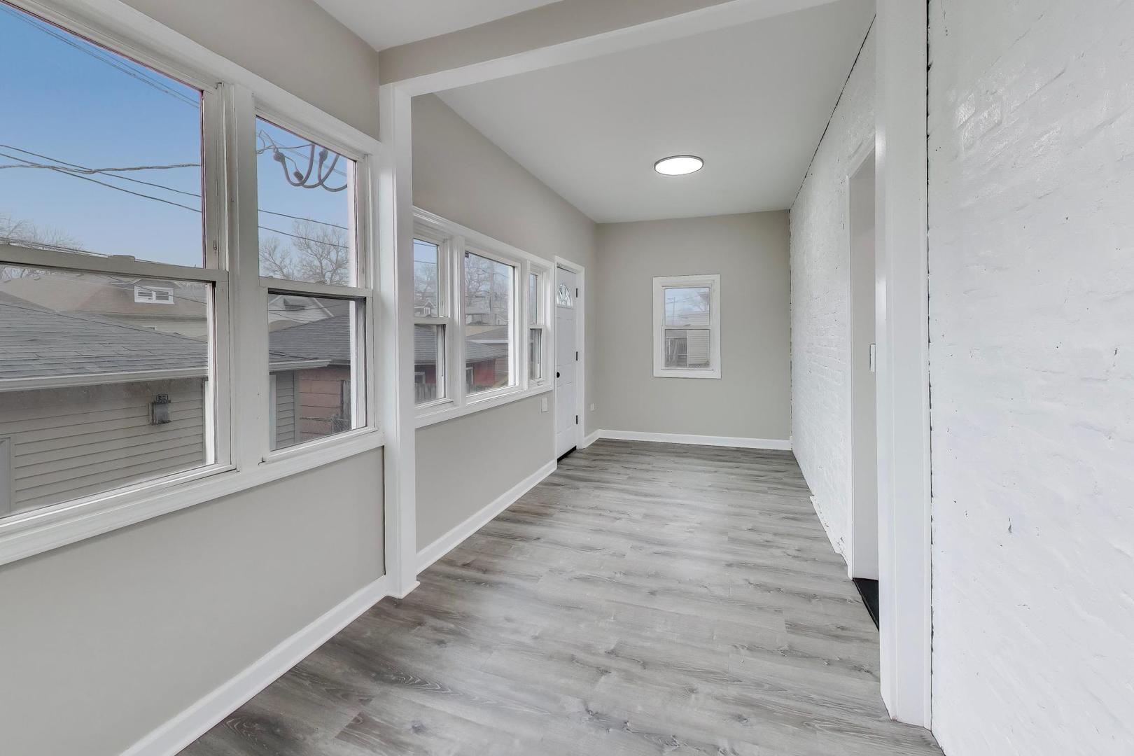 7818 South Merrill Avenue Chicago IL 60649