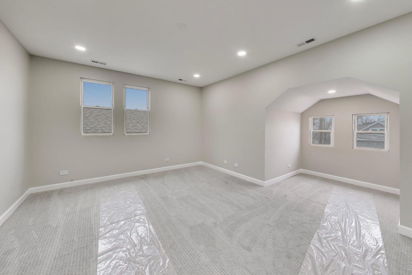 7818 South Merrill Avenue Chicago IL 60649